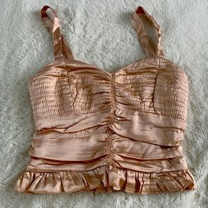 ☀️Weekend Happiness SALE☀️ 💕NWT Silky Top- S